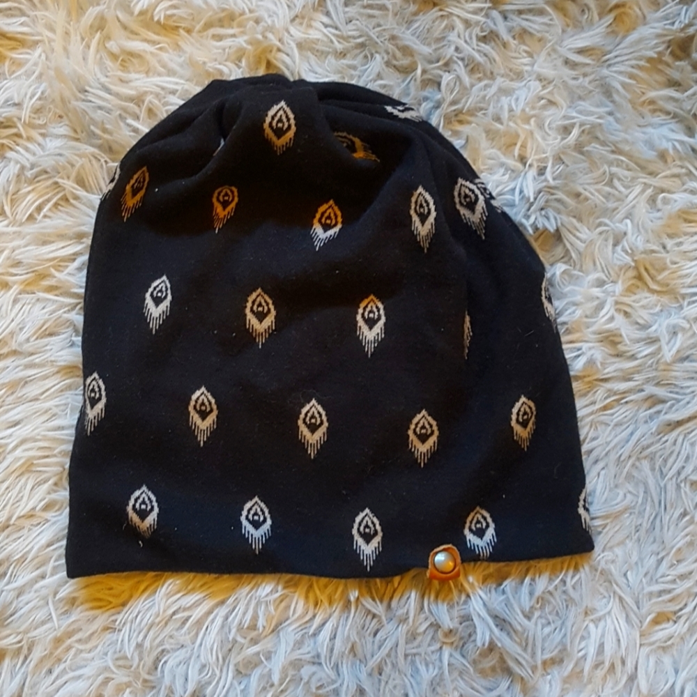 Cokluch Beanie Toque Hat